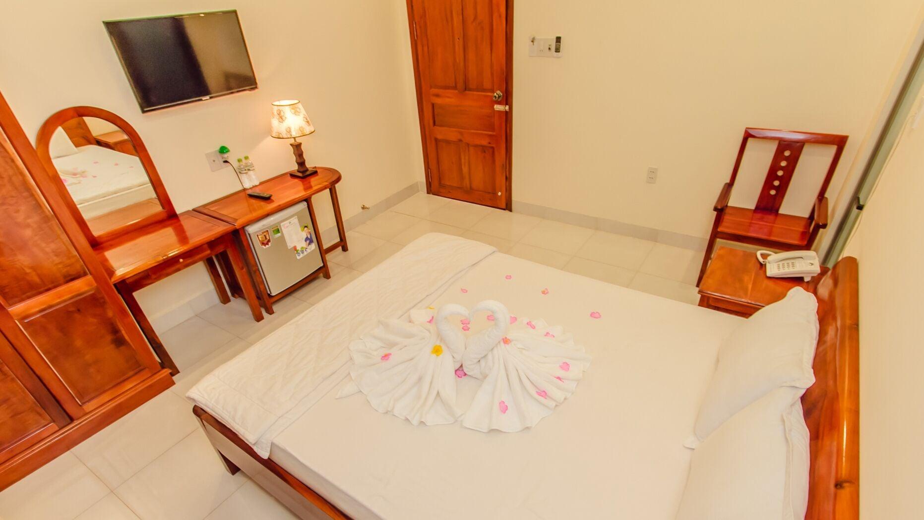 Lien Thong Hotel Phu Quoc Exterior photo