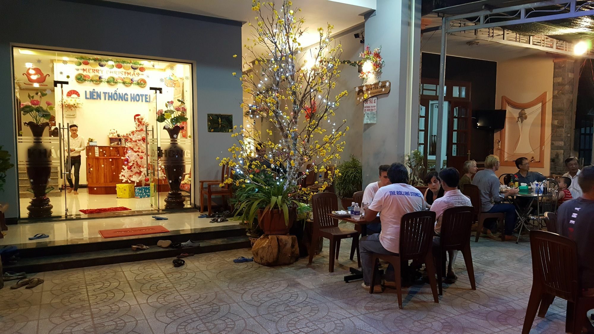 Lien Thong Hotel Phu Quoc Exterior photo